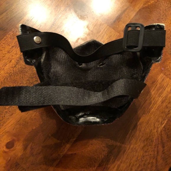 ❌SOLD❌Oni Mask 👺 - Picture 3 of 4